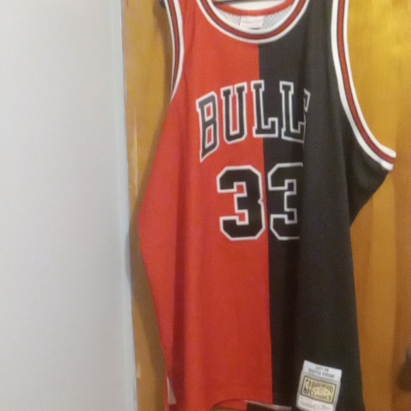 Jersey - Picture 4 of 4